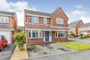 SPACIOUS DETACHED 5 Bedroom4 Bathroom WIFI Parking